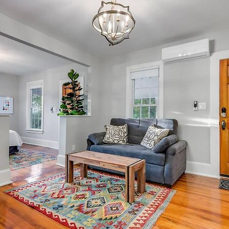 Mckenize Guest House: Marble Falls Suite 1 Bd, 1Ba Экстерьер фото