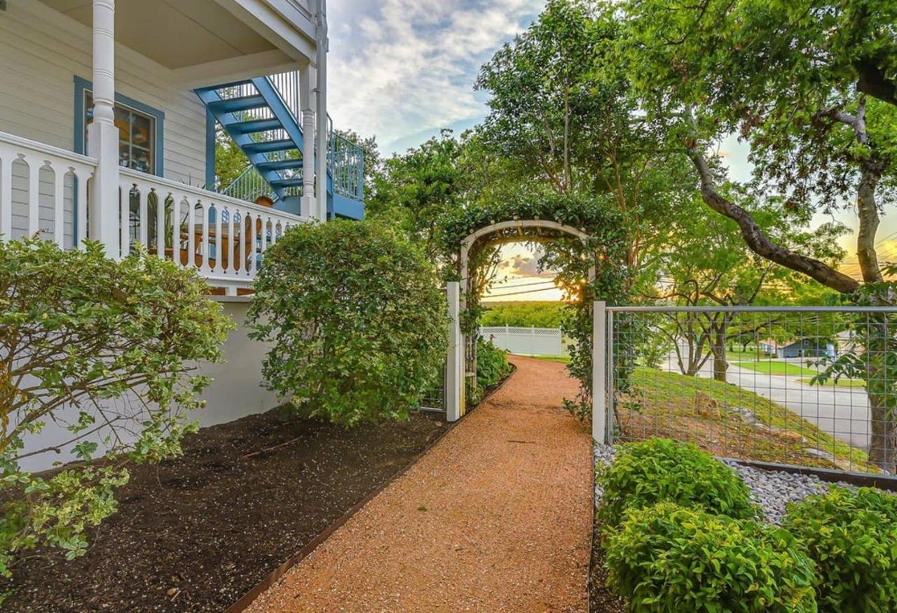 Mckenize Guest House: Marble Falls Suite 1 Bd, 1Ba Экстерьер фото